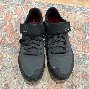 Adidas Five Ten Kestrel Lace Mountain Bike Shoes, Carbon Black Size 8.5